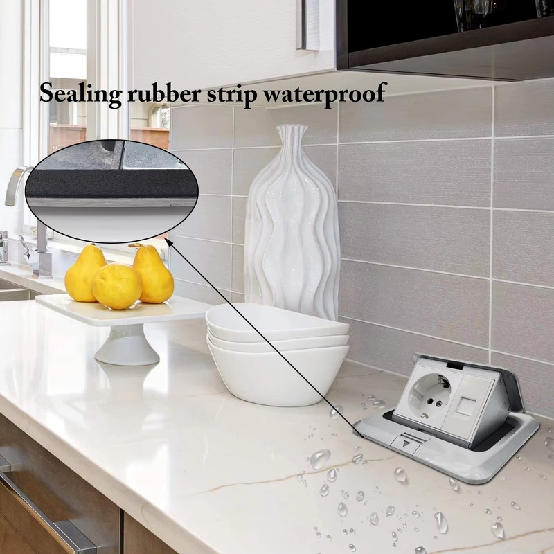 Recessed Floor Socket with 1 Universal Outlet - detail 2